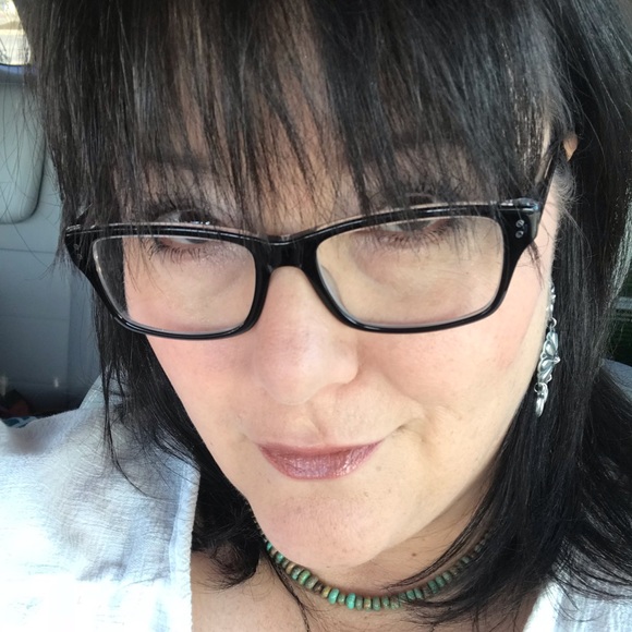 Meet your Posher, Theresa - Picture 6 of 7